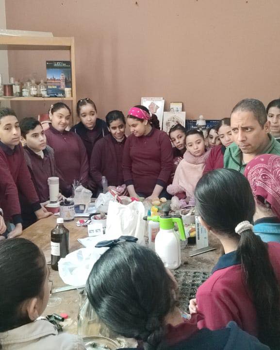 خلال الورش للأطفال خلال الورش للأطفال