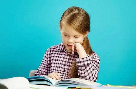 فوائد القراءة عند الأطفال