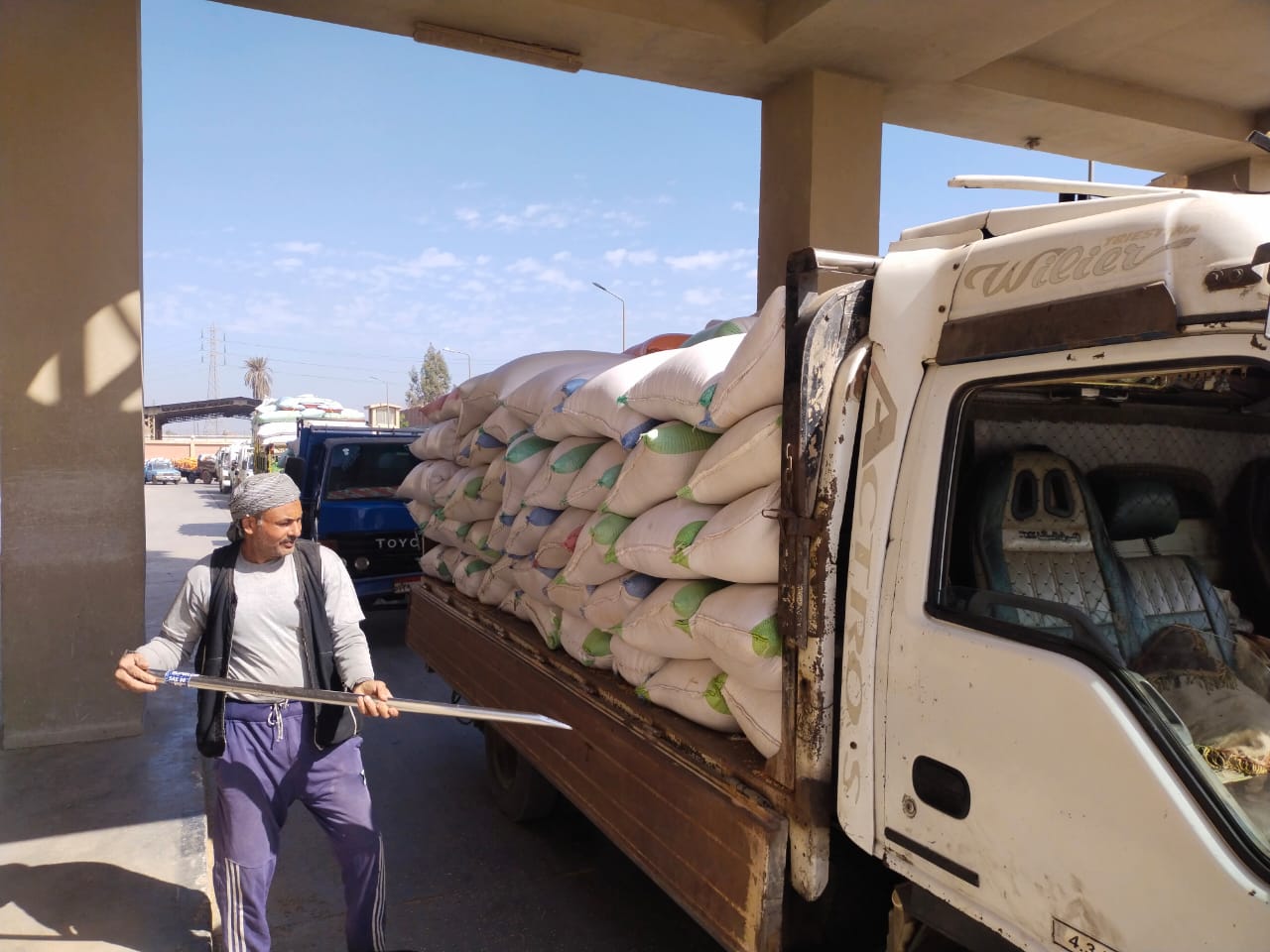 سحب عينات من الحولات