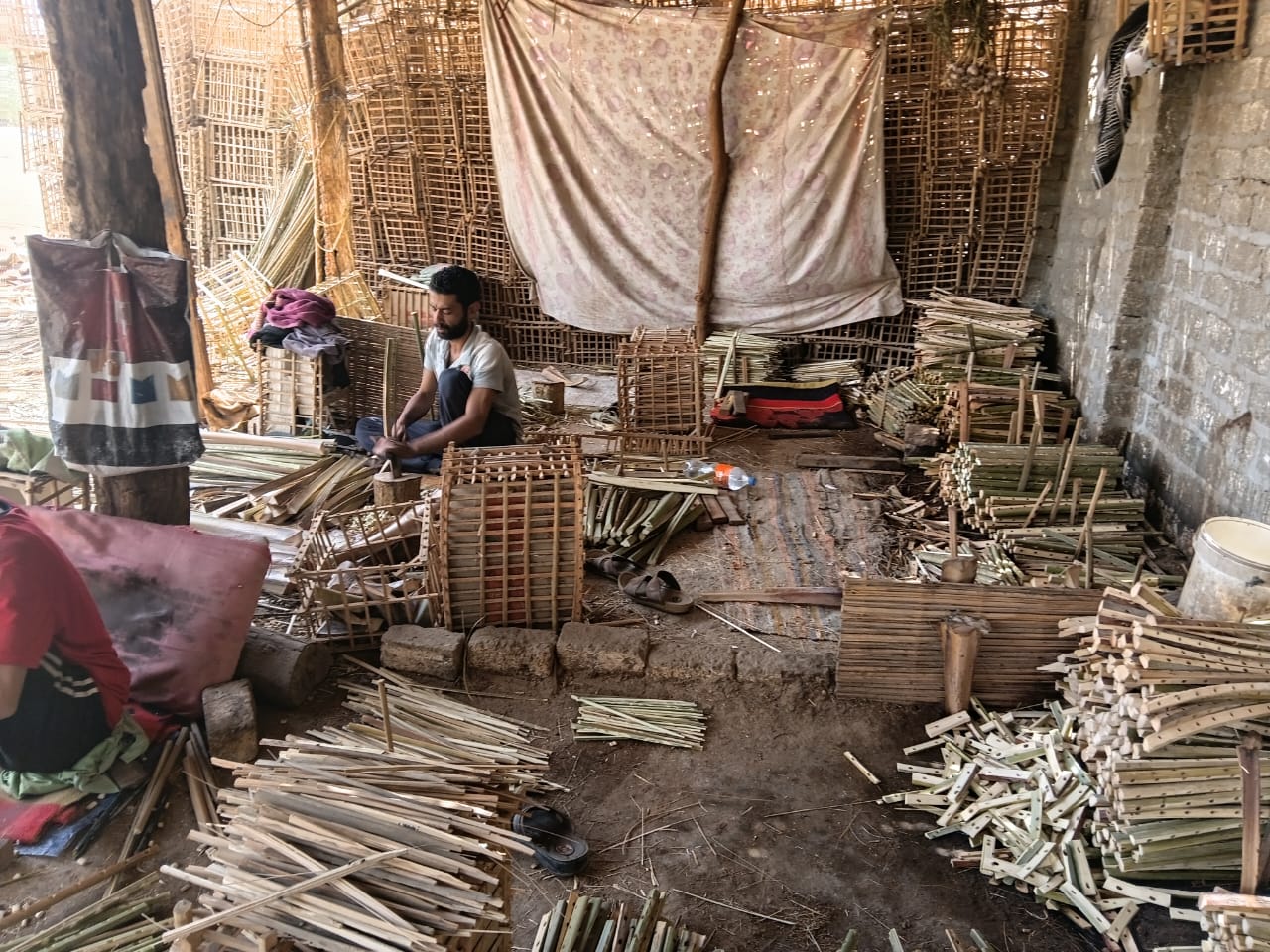 انتاج المشغولات اليدوية