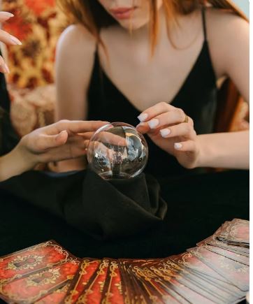 توقعات الفلك