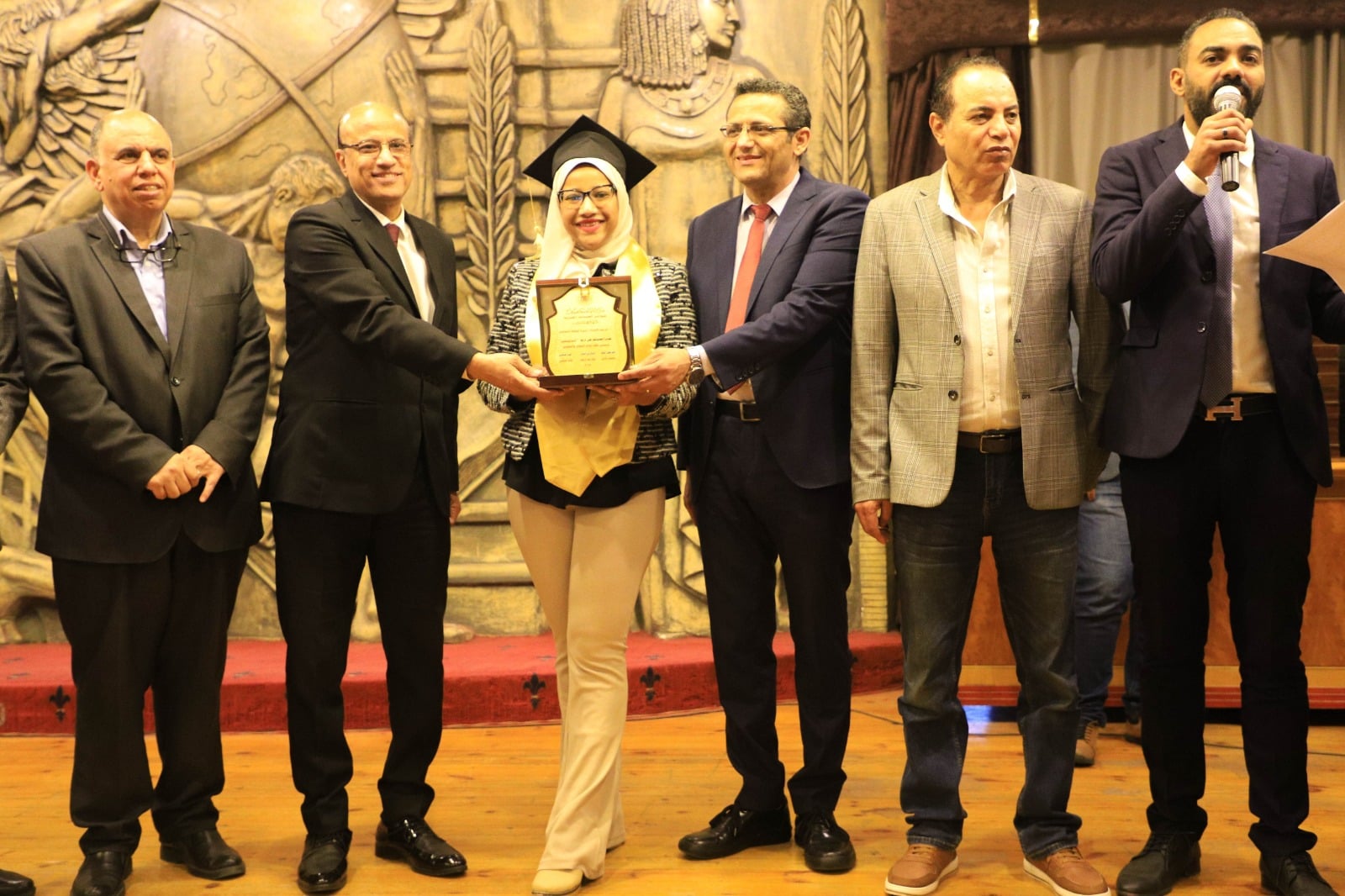 تكريم الزميله اميرة شحاته (1)