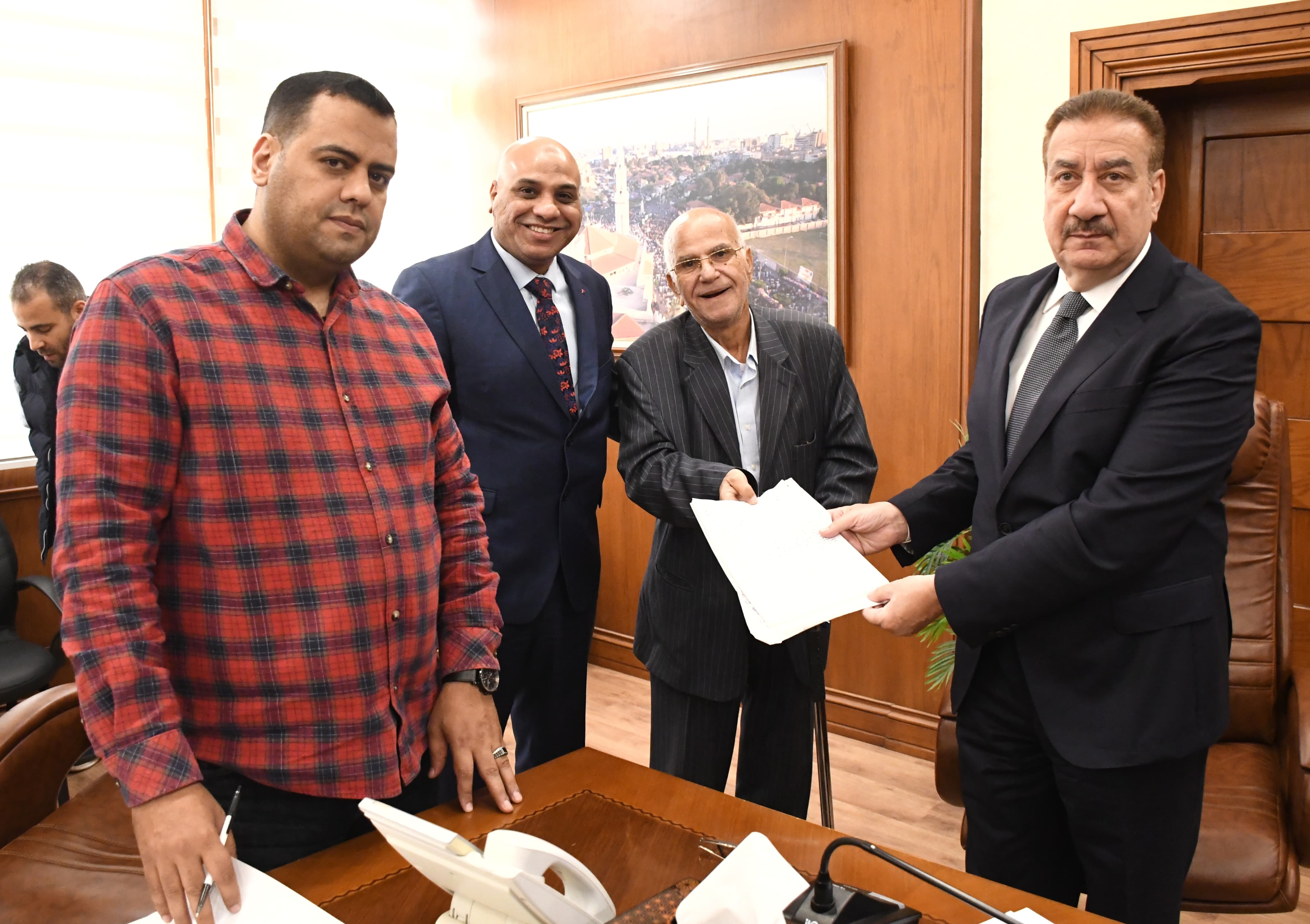 جانب من تسليم العقد