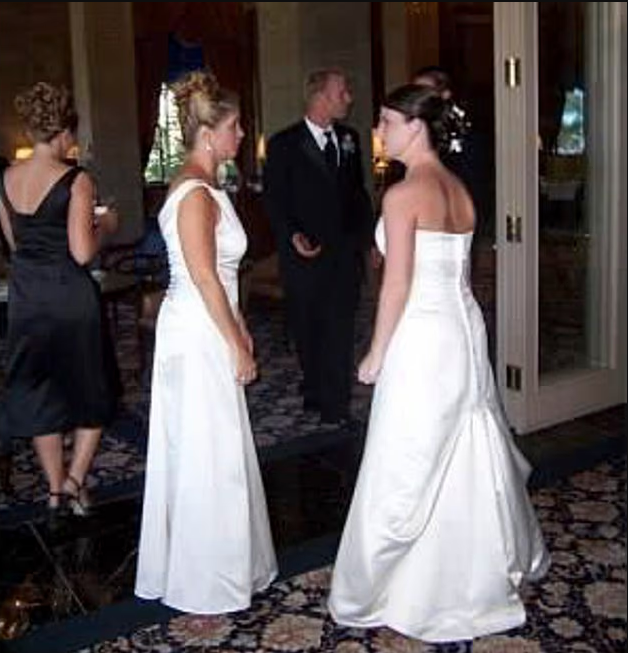 خناقة مع بعضهم