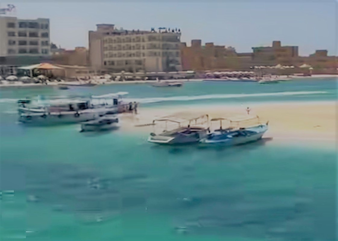 شاطئ الغرام اجمل واشهر شواطئ مطروح