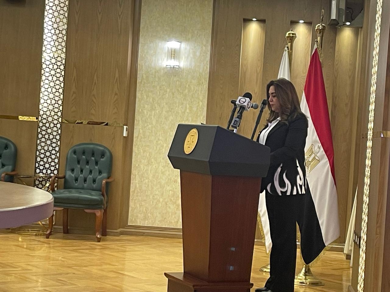 وزيرة التنمية المحلية