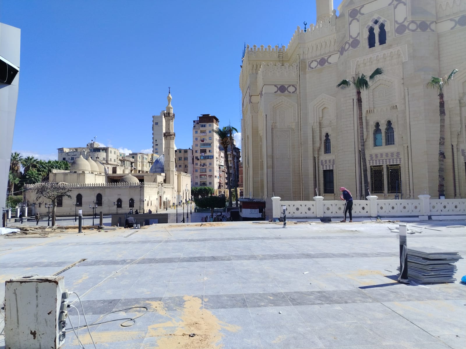 تطوير الجهة العلوية للمسجد