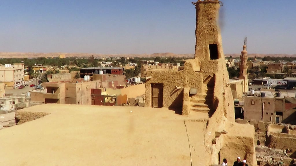الطراز المعماري لواحة سيوة يميزها بيئياً وسياحيا