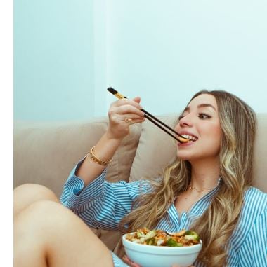 تناول الأطعمة