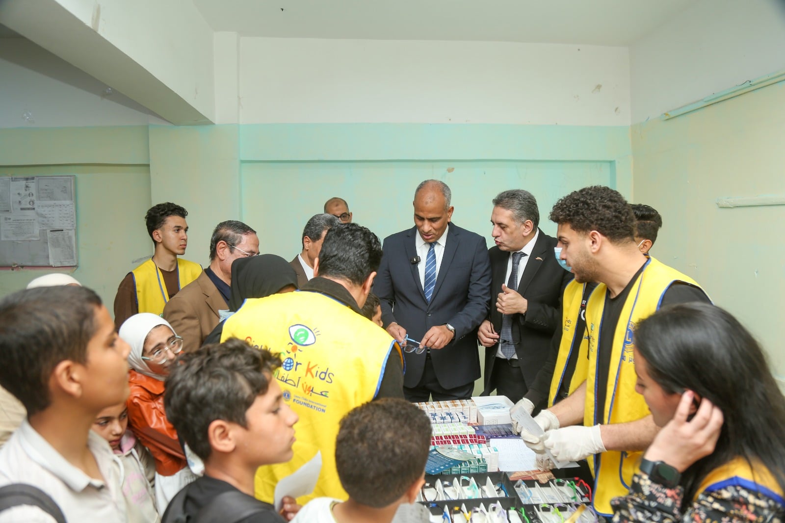 اختيار الطلاب لنوع النظارات