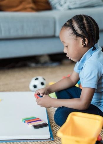 تعليم الطفل المهارات