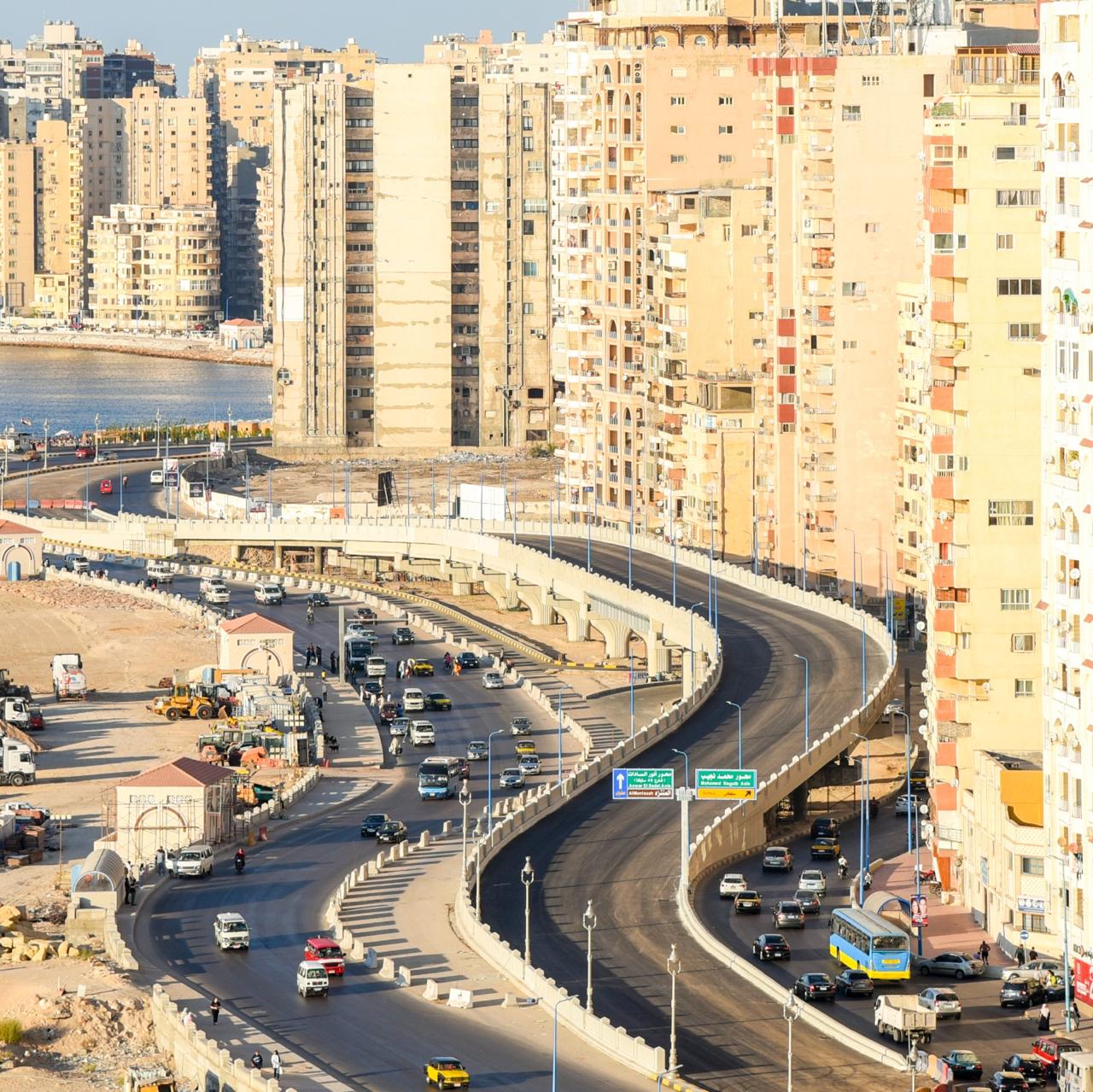 الكوبرى لحل الازمة المرورية