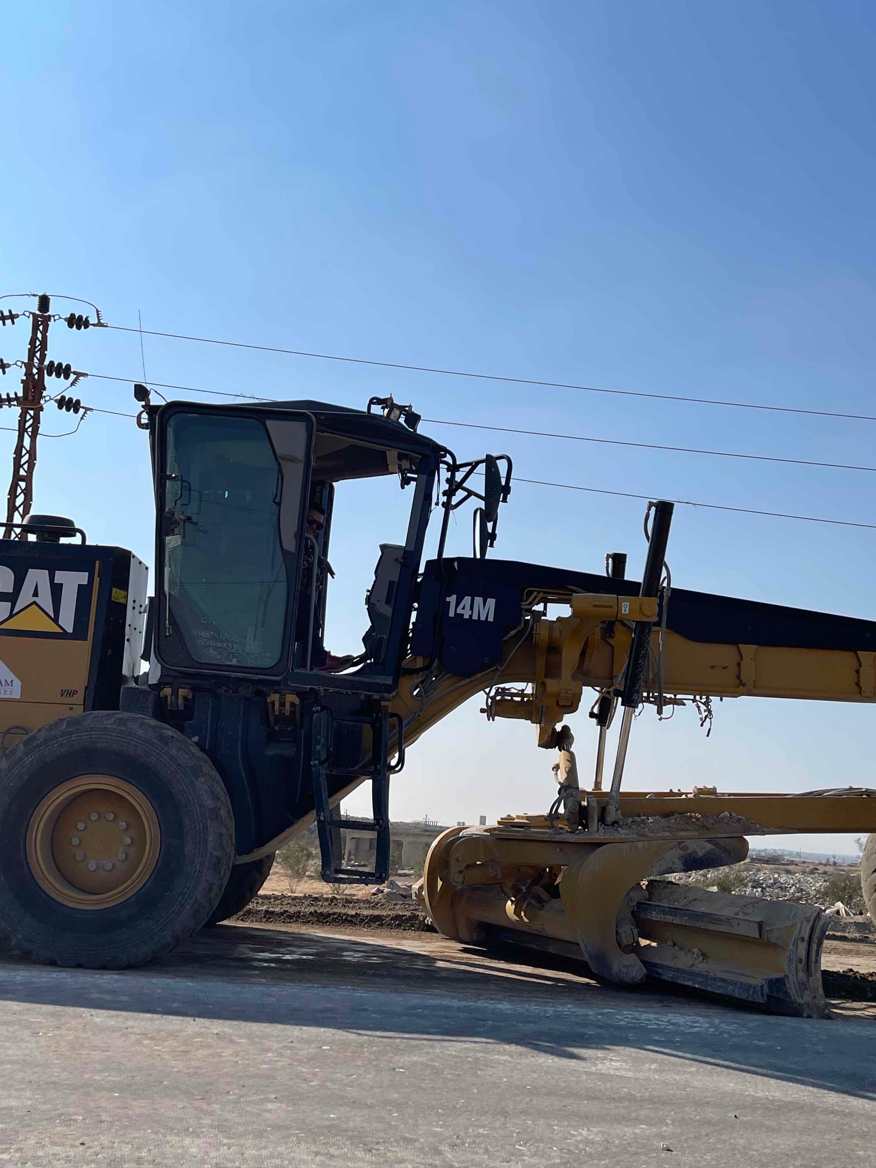 معدات لعمل طرق حديثة