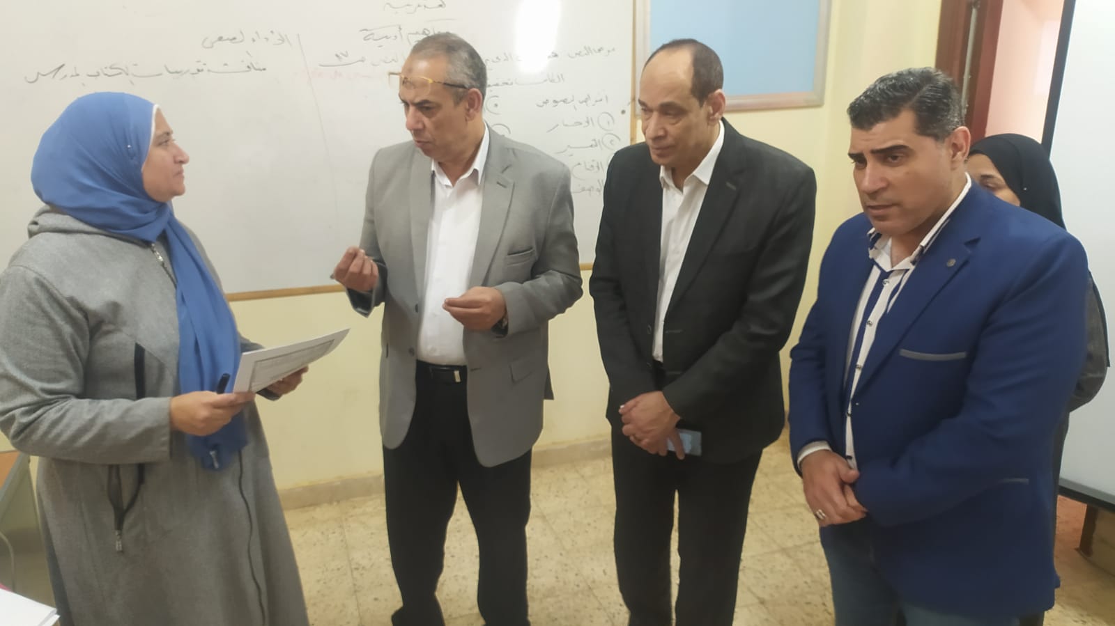 تفقد مدارس كفر شكر