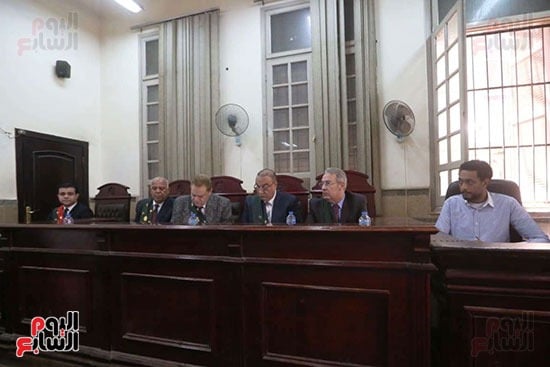 هيئة المحكمة ورئيس النيابة