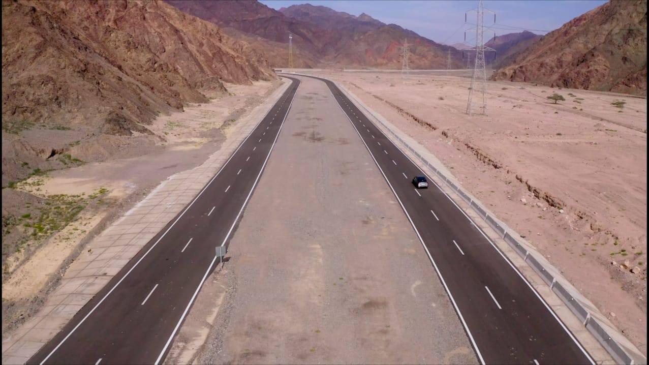 ممرات لوجستية متكاملة  جاري تنفيذها ومن اهمها الممر اللوجيستي طابا-العريش