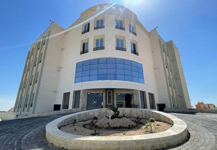 انشاء مبنى خدمي بمدينة بئر العبد