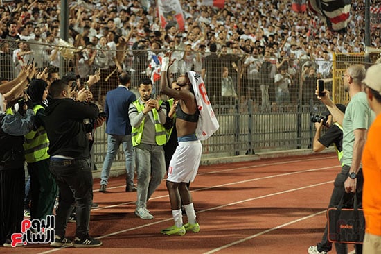 فرحة الزمالك وبيراميدز (6)