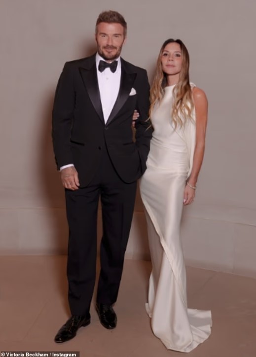 فيكتوريا بيكهام وزوجها