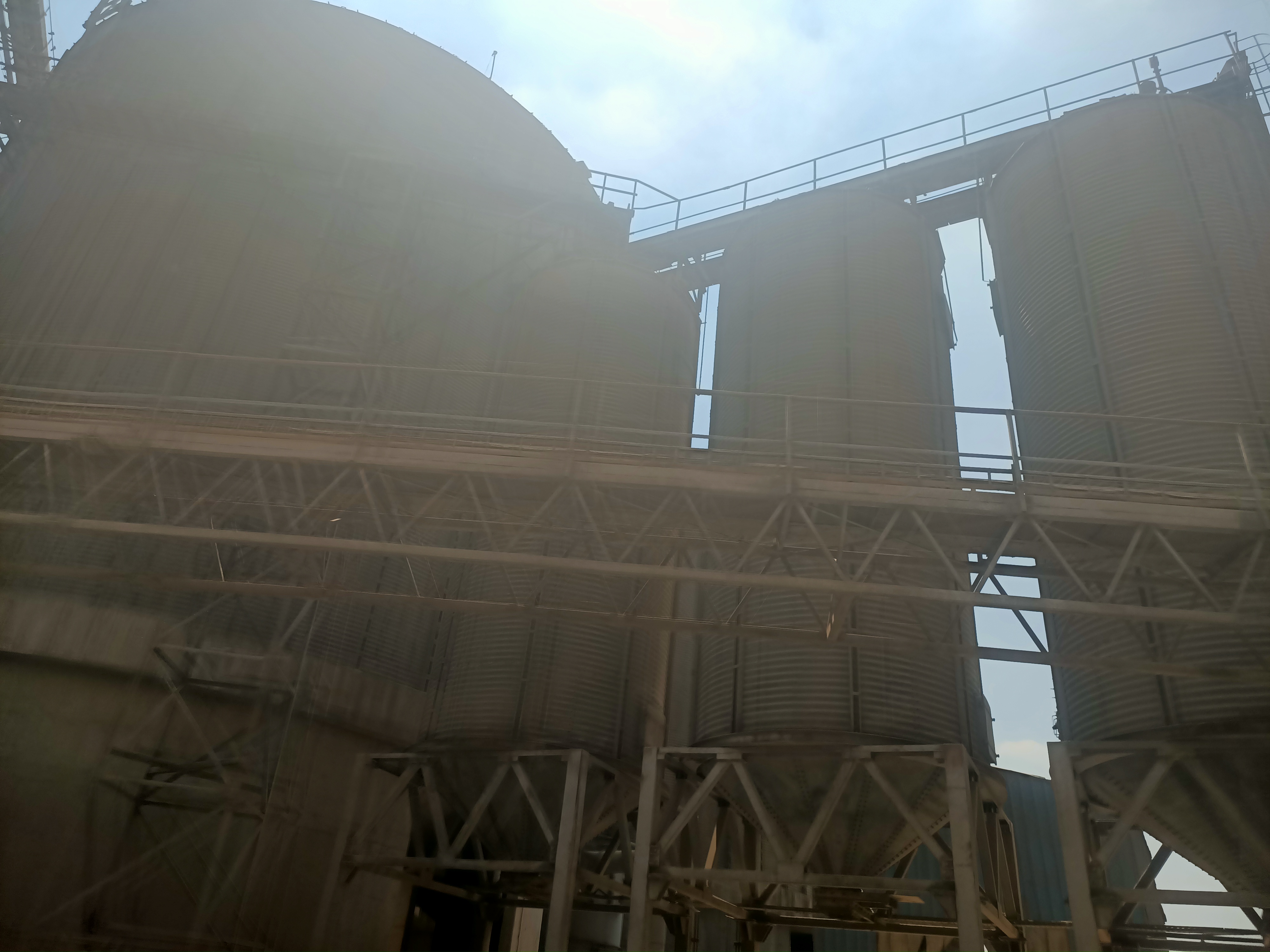 الصومعة من الخارج 