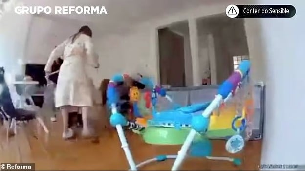 مشهد من الفيديو