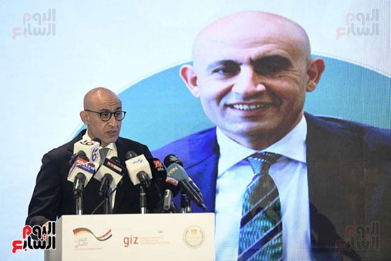 وزير التعليم يتحدث عن المنتدى