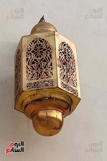 قنديل نحاسي