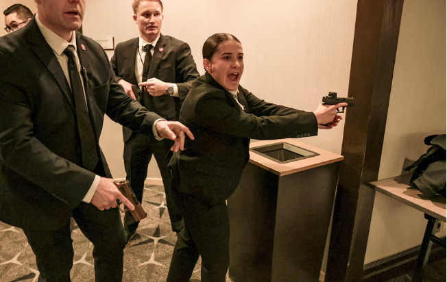 قوات من الشرطة السرية