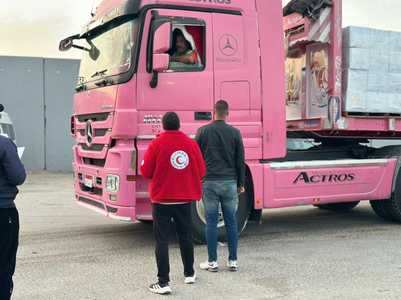 مساعدات مصر إلى غزة