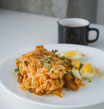 باستا