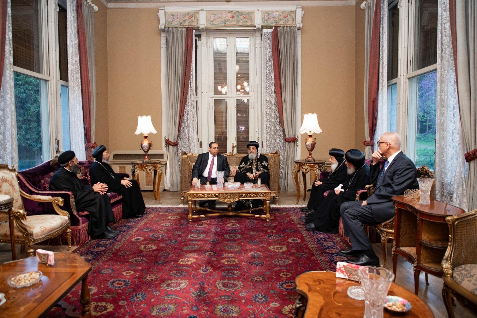 زيارة قداسة البابا للقنصلية المصرية باسطنبول 