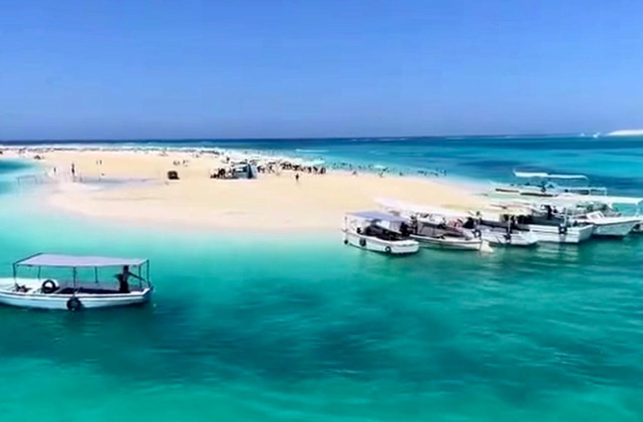 شاطئ الغرام - مطروح