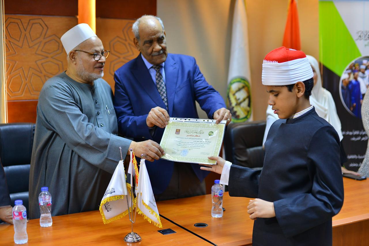 جانب من التكريم (5)