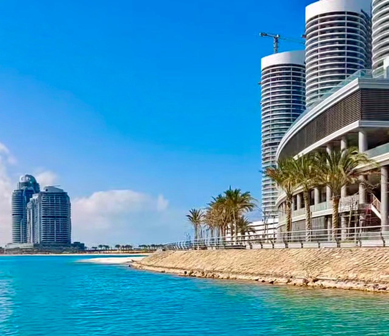 العلمين الجديدة قبلة السياحة والاستثمار