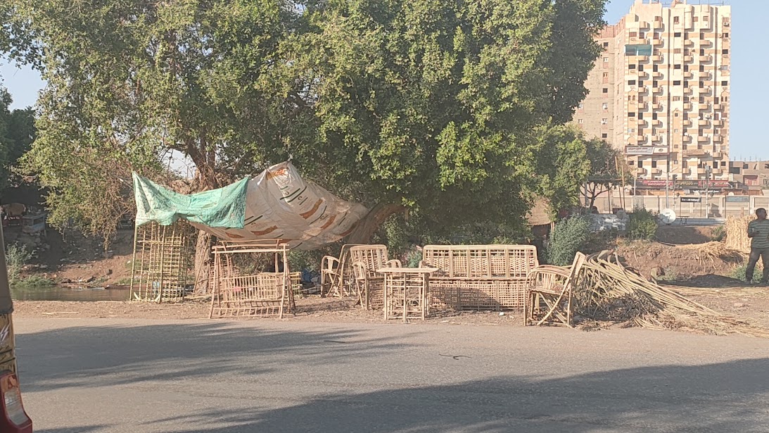 منتجات من الجريد من بينها المرجيحه منتجات من الجريد من بينها المرجيحه