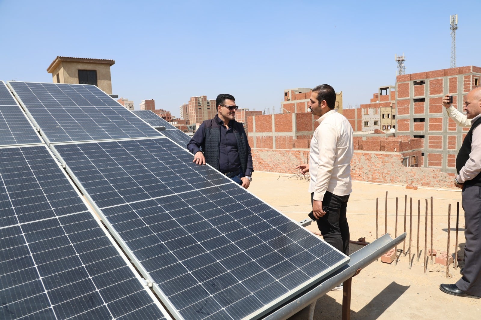 ألواح الطاقة الشمسية