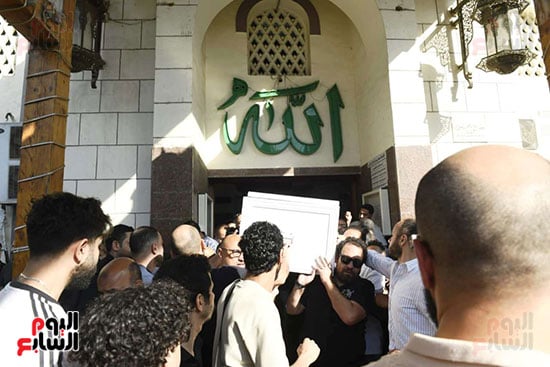 وصول جثمان مختار نوح