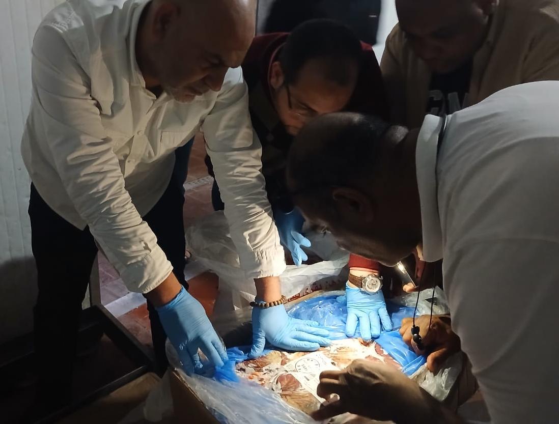 فحص الكميات المضبوطة