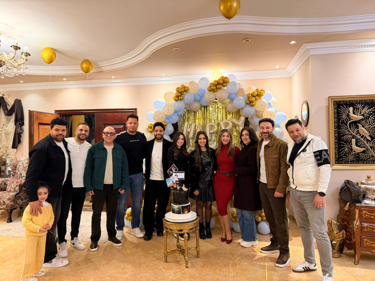 من حفل عيد ميلاد أحمد جمال