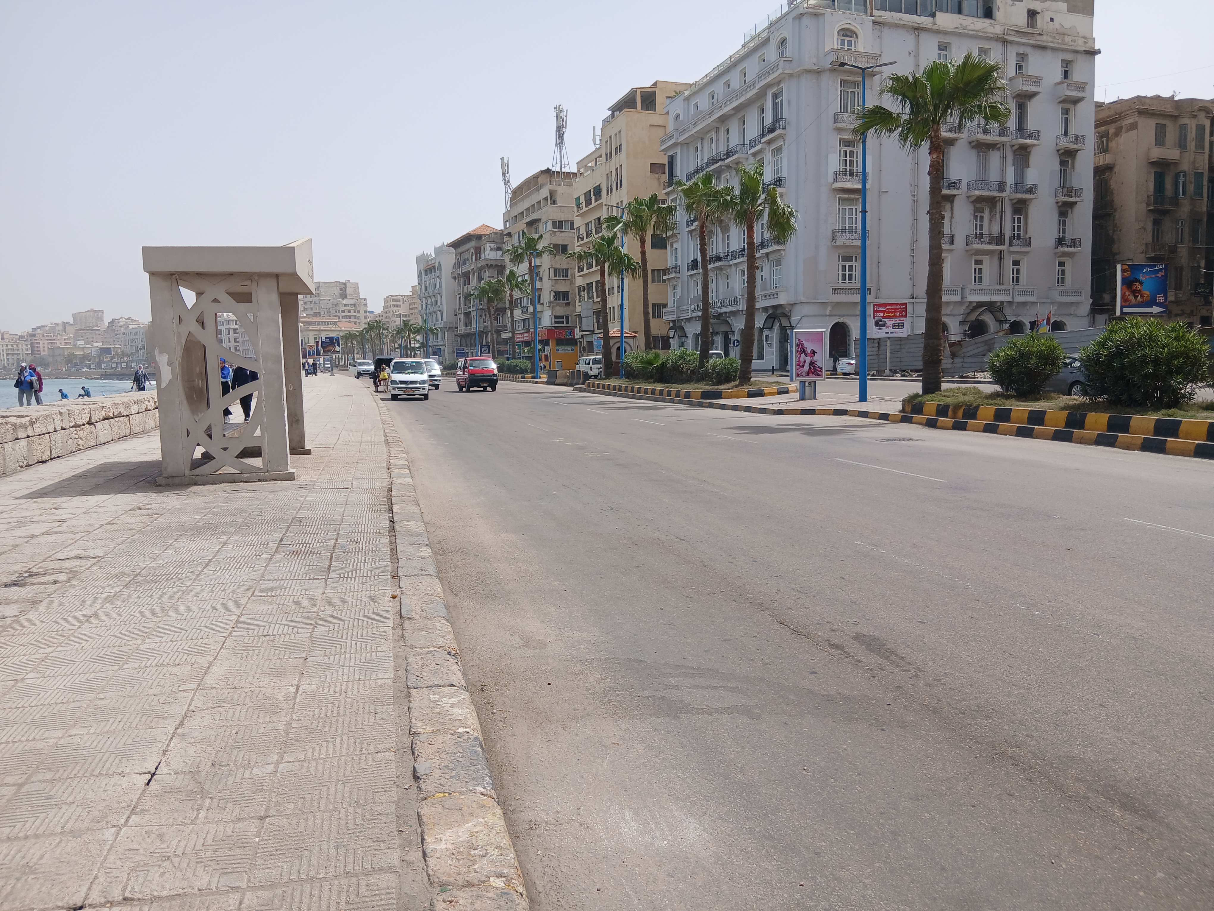 طقس مشمس في الإسكندرية