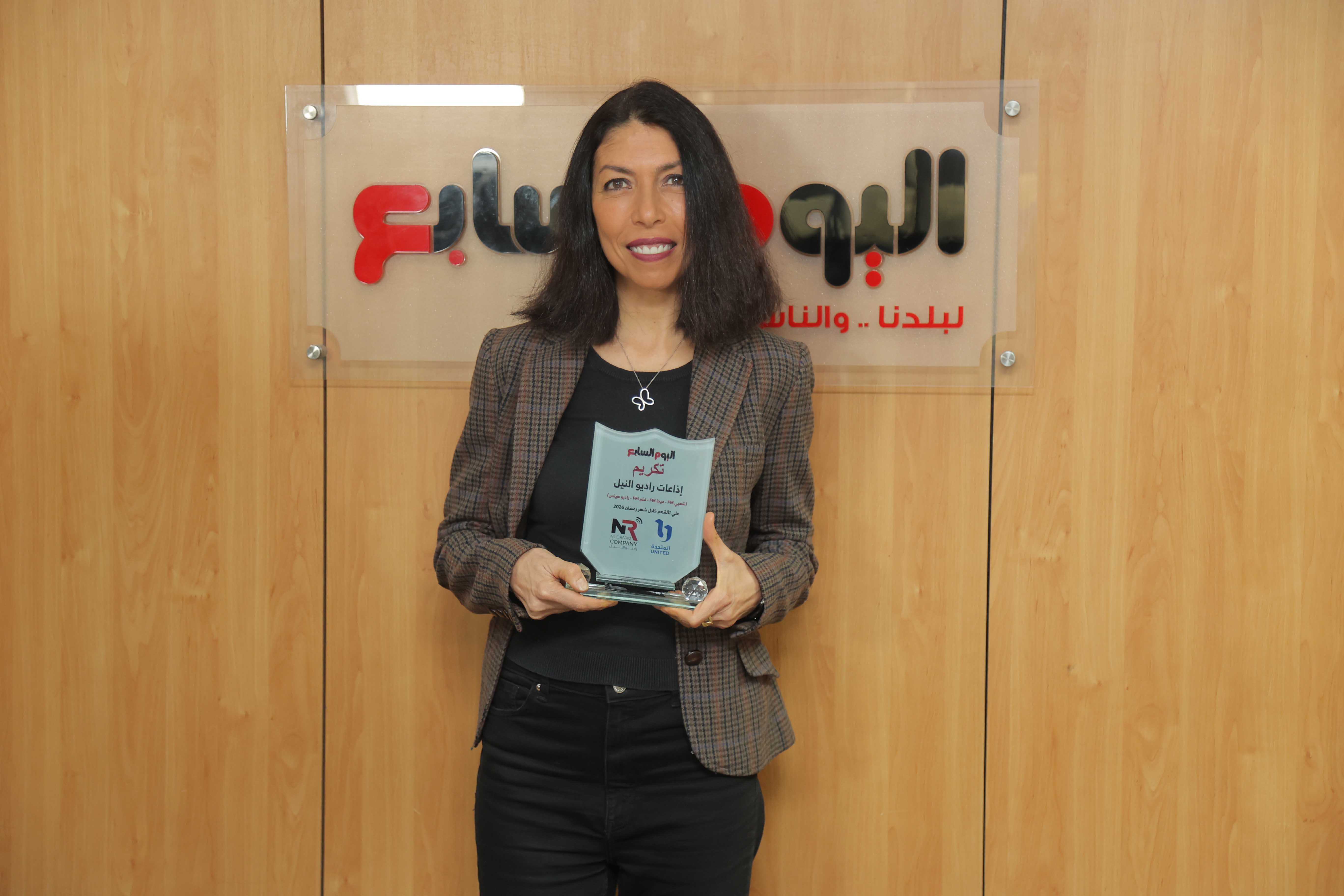 نيفين محمود