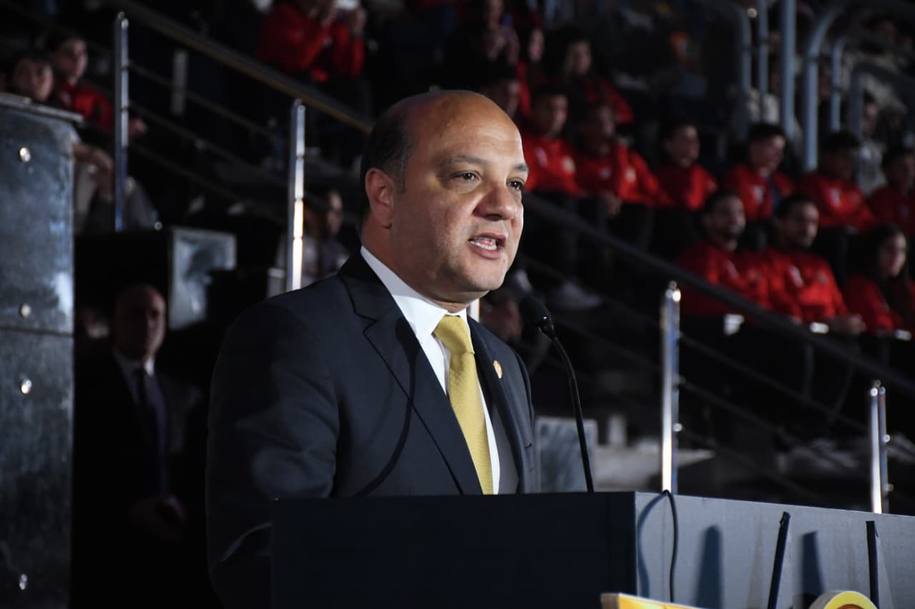 الدكتور إيهاب أمين