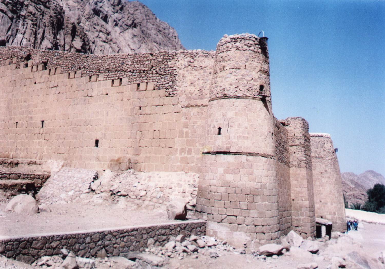 أسوار دير سانت كاترين