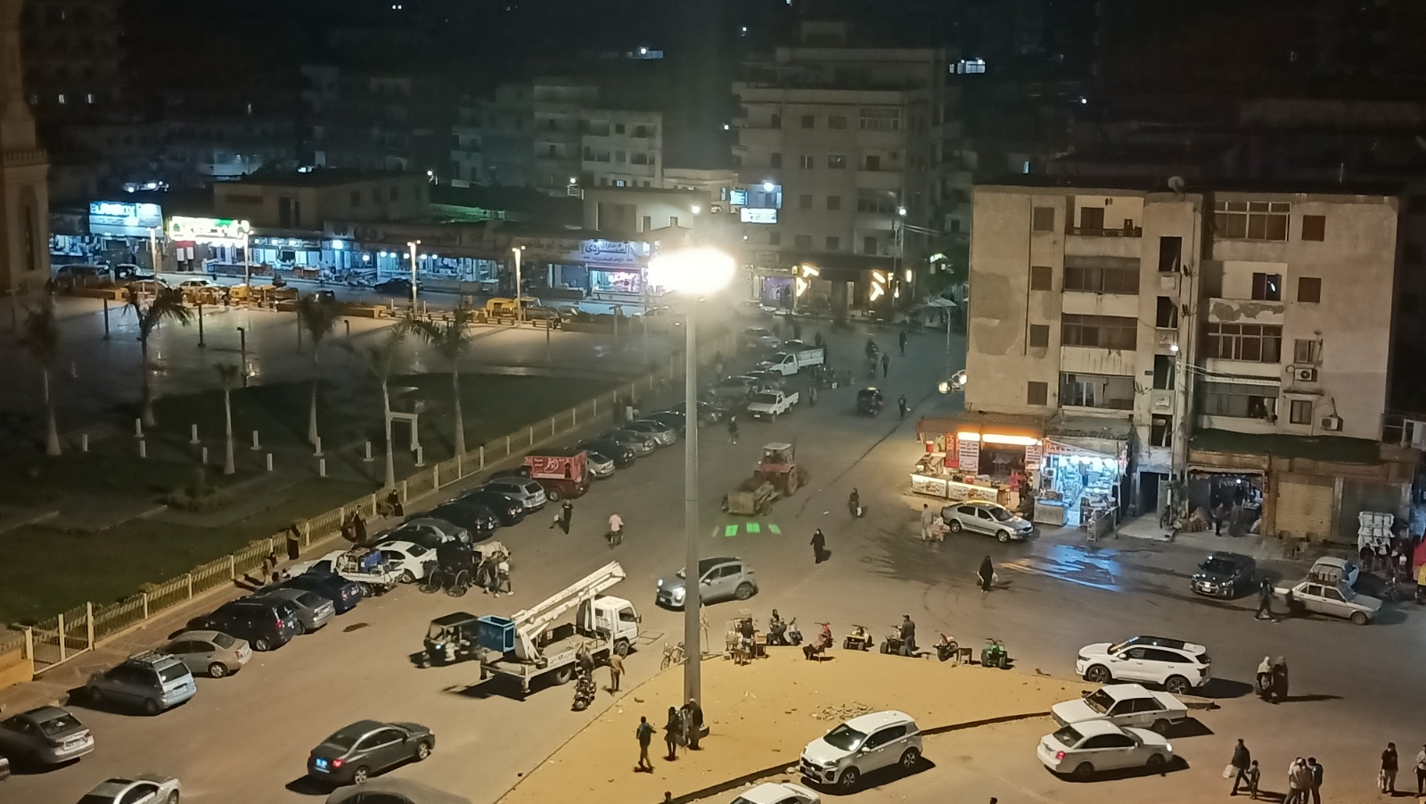 تركيب أول هاي ماست بالميدان الابراهيمى تركيب أول هاي ماست بالميدان الابراهيمى