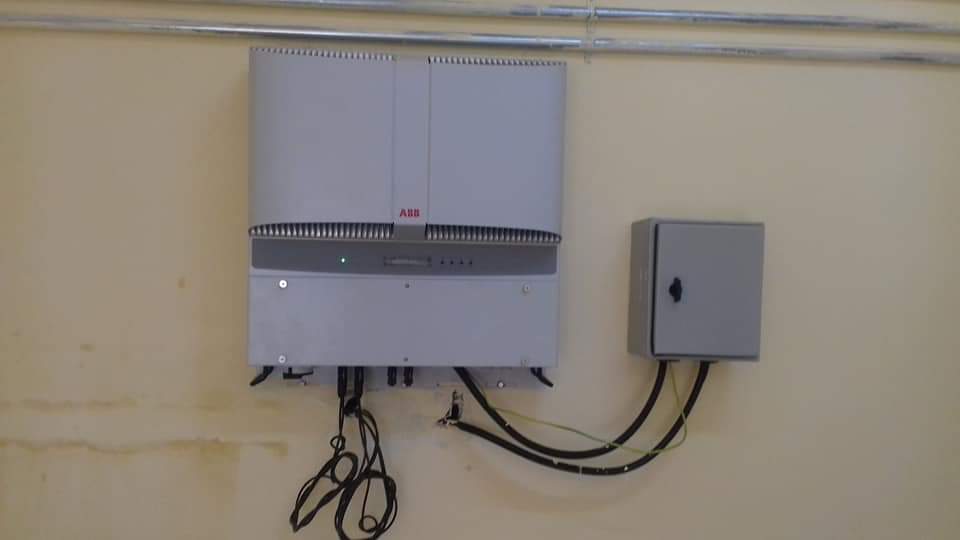 لوحة تشغيل احد الابار الزراعية لوحة تشغيل احد الابار الزراعية