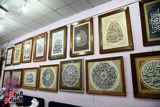 لوحات ولافتات من أعمال مسعد خضير لوحات ولافتات من أعمال مسعد خضير