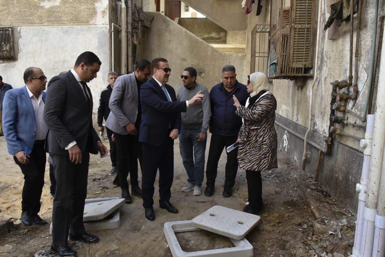 جولة المخافظ في منطقة عمر