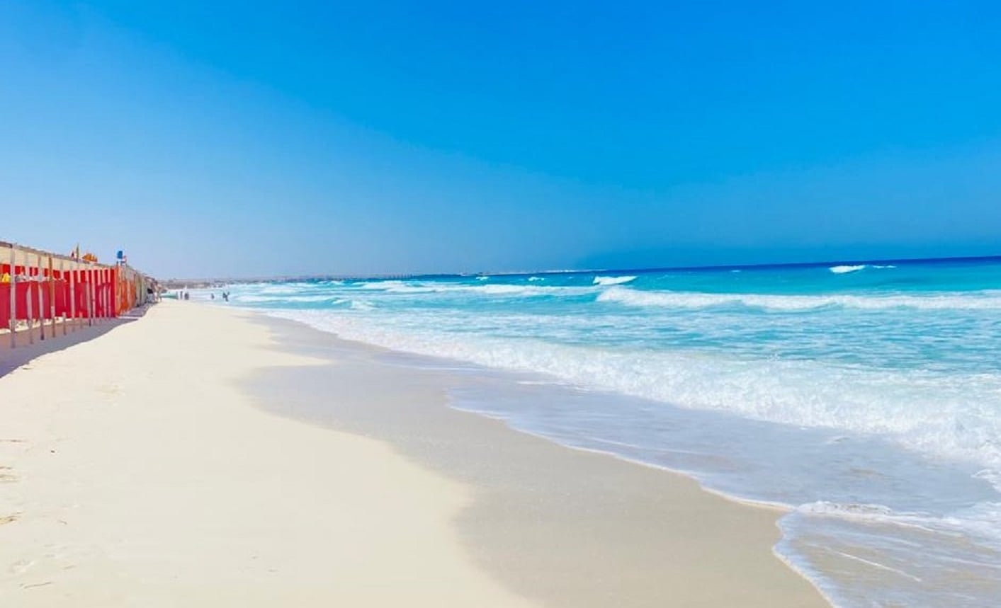 ااحد شواطئ الكورنيش الجديد - مطروح