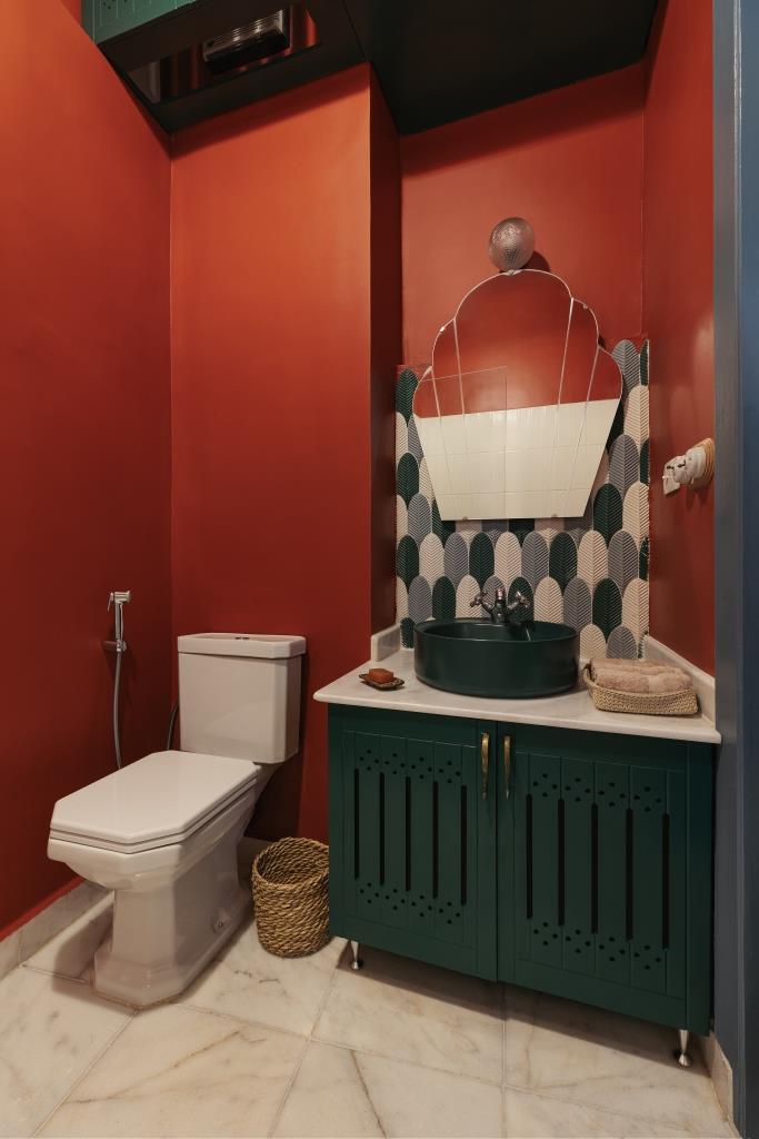 تجهيزات الحمام فى بيت فلفل بالأقص تجهيزات الحمام فى بيت فلفل بالأقص