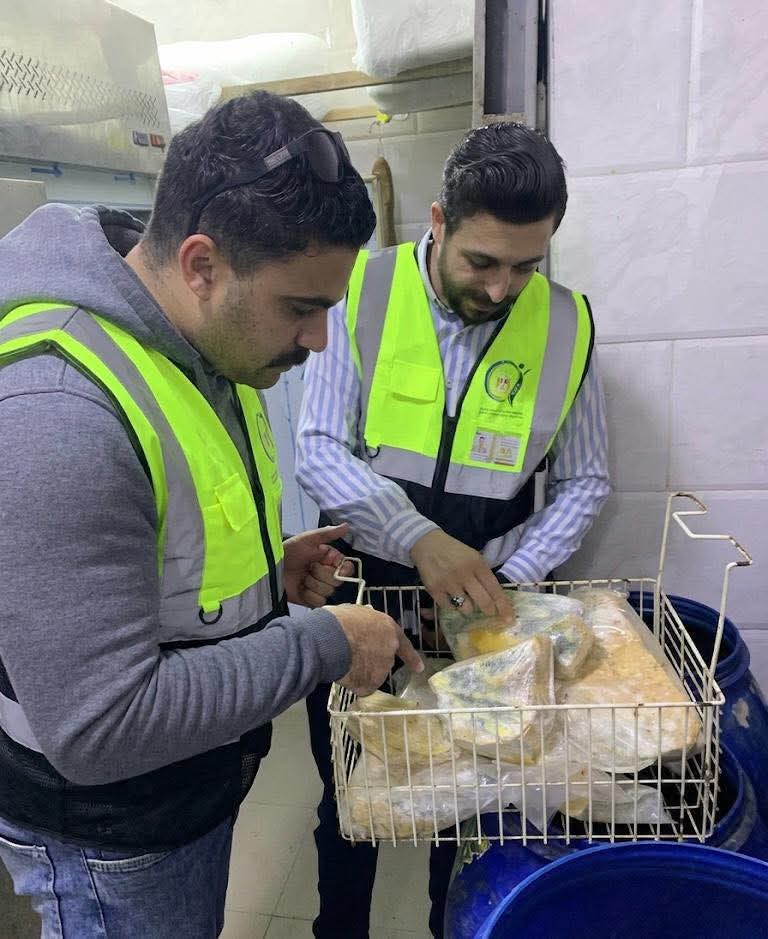 جبن بها عفن خلال الحملة جبن بها عفن خلال الحملة